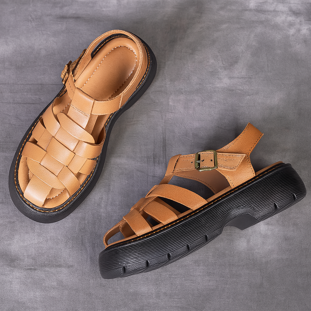 Sandale plateforme en cuir tressé pour femme, modèle Rebelle par Azilini, caractère urbain