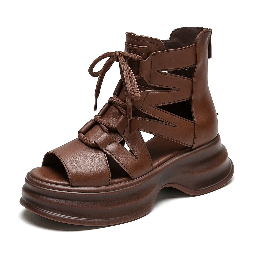 Sandale bottine hybride pour femme, modèle Guerrière par Azilini, robustesse et légèreté