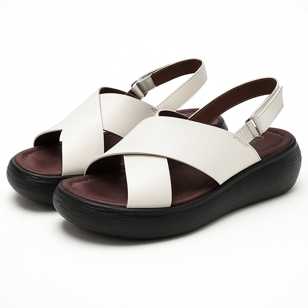 Sandale plateforme en cuir pour femme, modèle Croisée par Azilini, look épuré et confort ergonomique