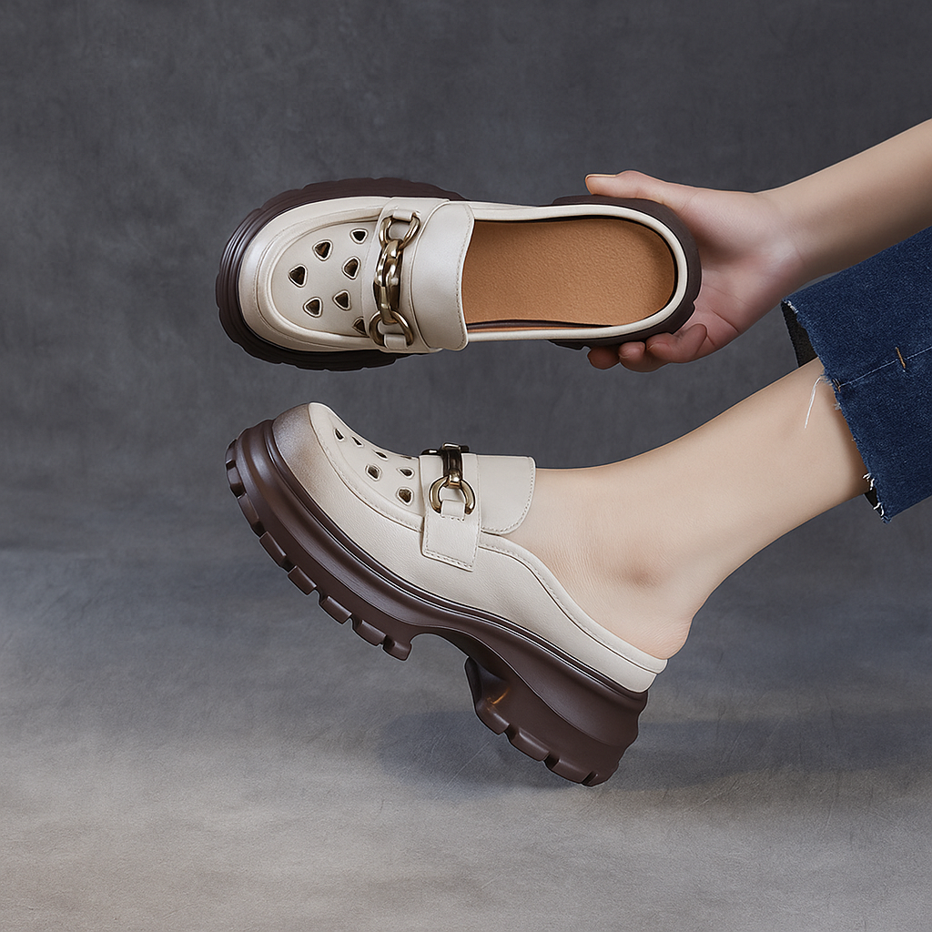 Sandale fermée en cuir pour femme, modèle Iconique par Azilini, style moderne et légèreté