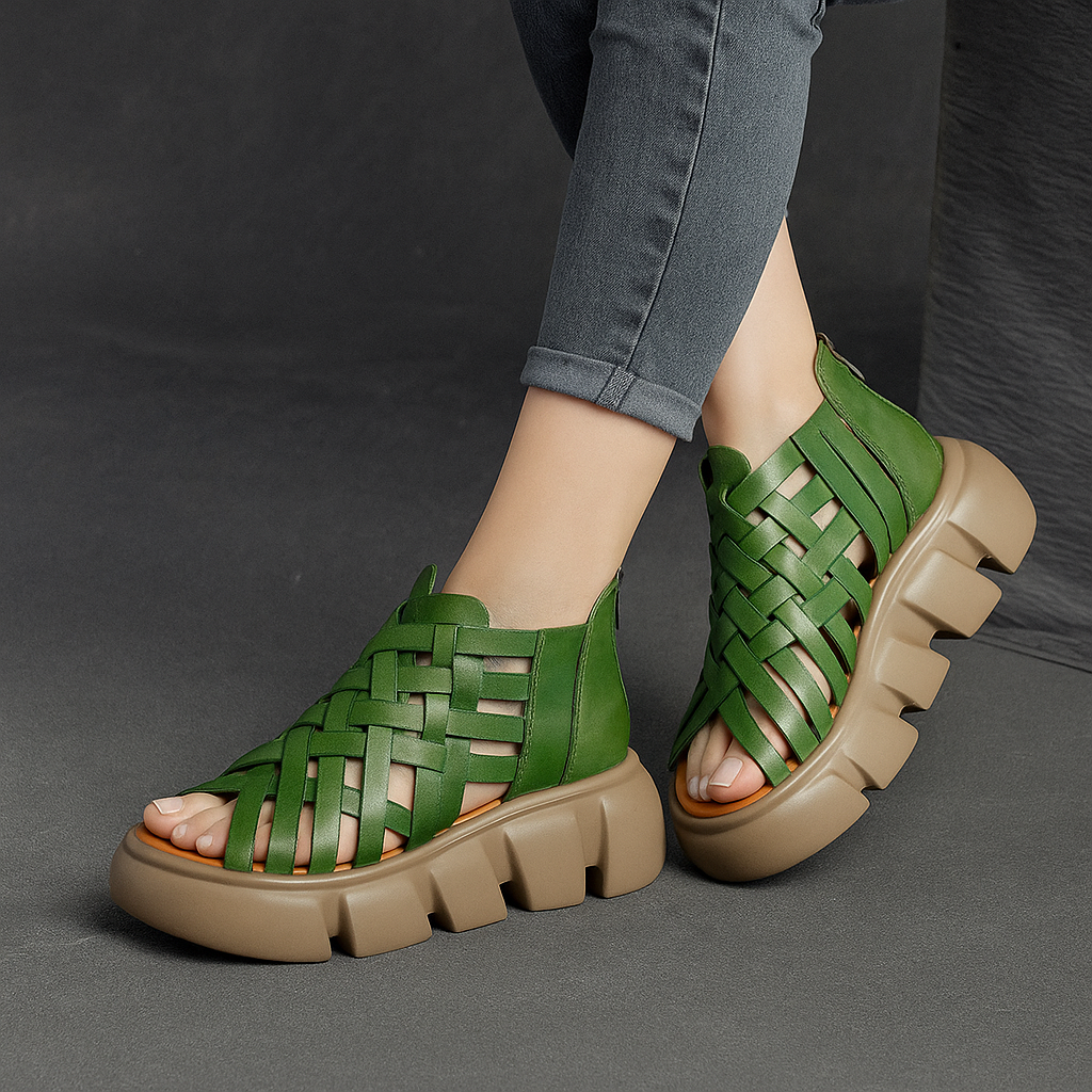 Sandale gladiateur plateforme pour femme, modèle Audacieuse par Azilini, maintien et légèreté