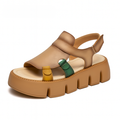 Sandale en cuir pleine fleur pour femme, modèle Exploratrice par Azilini, confort et durabilité