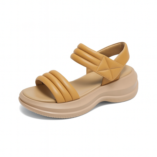 Sandale plateforme en cuir pour femme, modèle Cannelée par Azilini, design épuré et amorti
