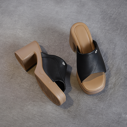 Mule à talon en cuir pour femme, modèle Nostalgie par Azilini, allure 90's et confort exceptionnel